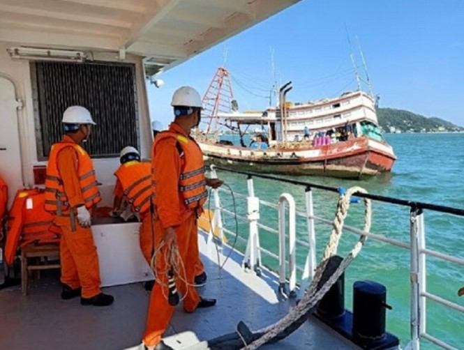 Mức xử phạt đối với hành vi vi phạm quy định về thuyền viên, người làm việc trên tàu cá?